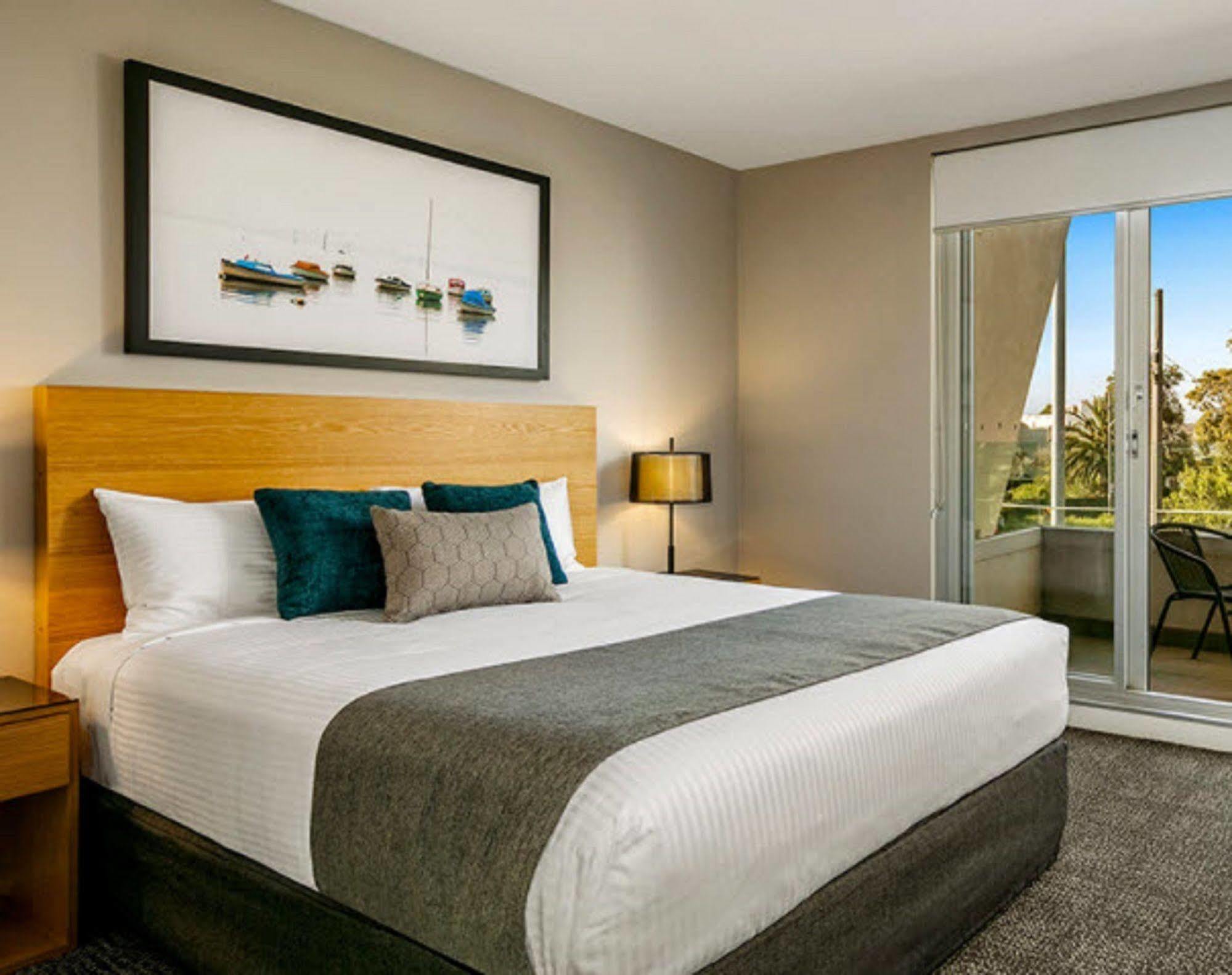 Aparthotel Quest Brighton On The Bay Melbourne City Exterior foto